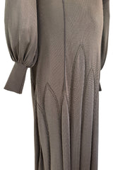 Gorgeous Fall 2004 Alexander McQueen  'Pantheon Ad Lecum' Runway Off Shoulder Knit Dress