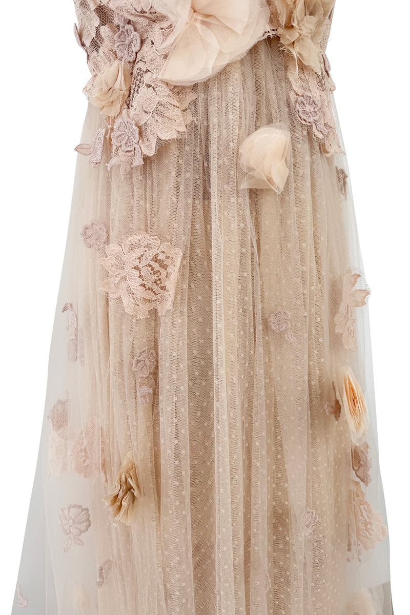 Magical 2012 Dolce & Gabbana Pinky Nude Tulle & Lace Flower Applique Strapless Dress