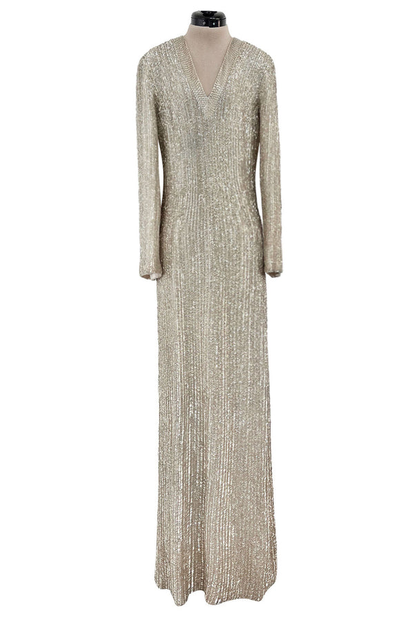 File:Christian Dior Dress.jpg - Wikipedia