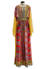 Dreamiest Spring 2005 Oscar de la Renta Runway Print Silk Chiffon Caftan Dress W Beaded Detailing