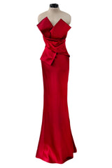 Gorgeous 2015 Alexander McQueen by Sarah Burton Strapless Red Silk Bow Dress