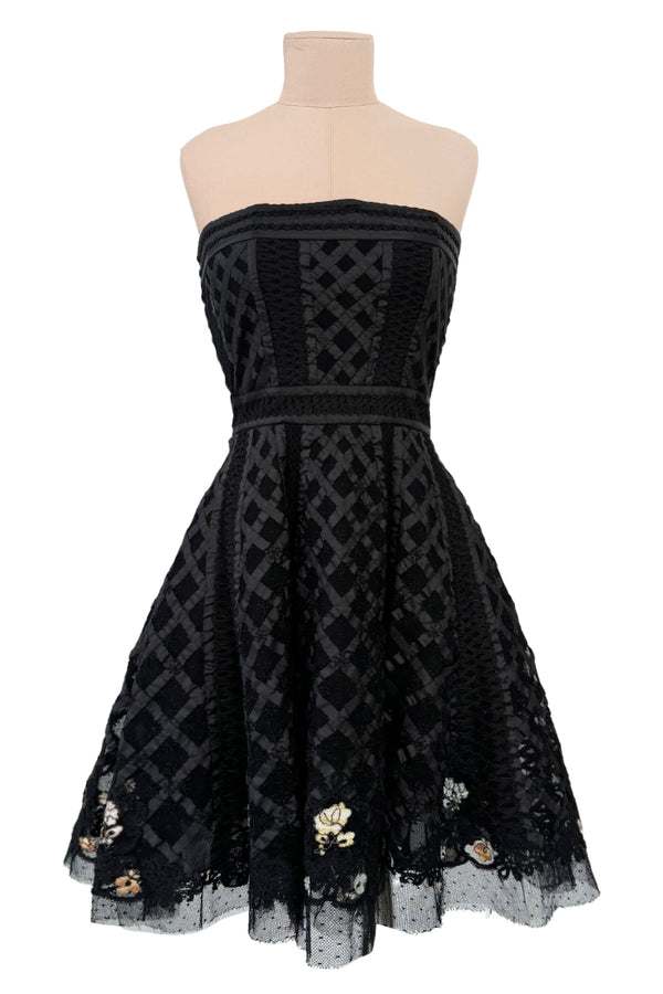 Prettiest 2010s Christian Dior Strapless Dress w Embroidered Flowers & Ribbon