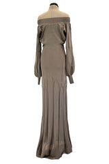 Gorgeous Fall 2004 Alexander McQueen  'Pantheon Ad Lecum' Runway Off Shoulder Knit Dress