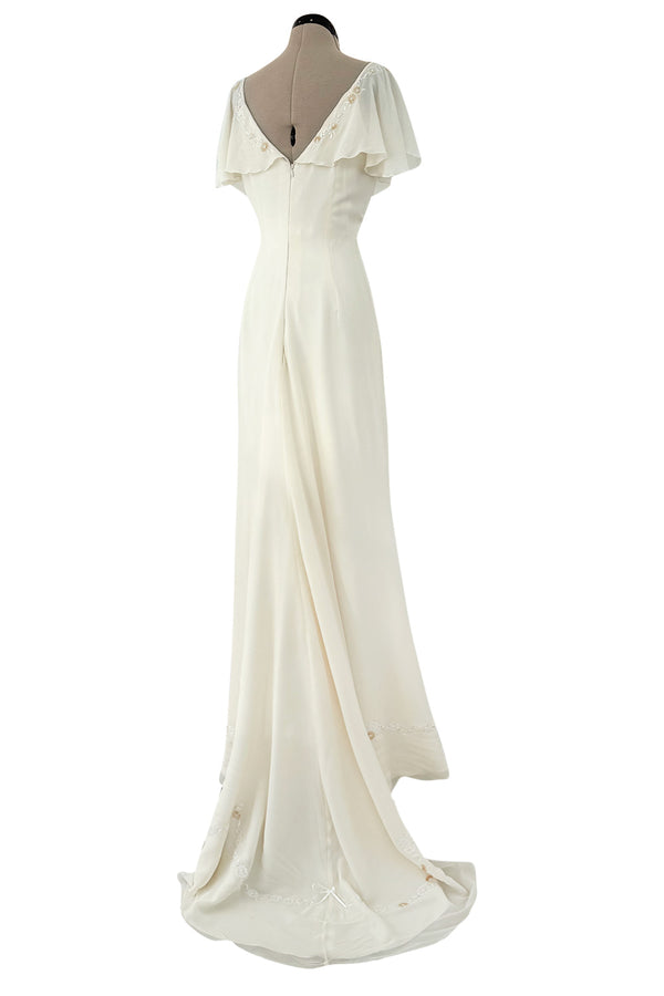 Pretty 2000s Blumarine Sposa Ivory Cape Sleeve Wedding Dress w Train & Emrpoidery