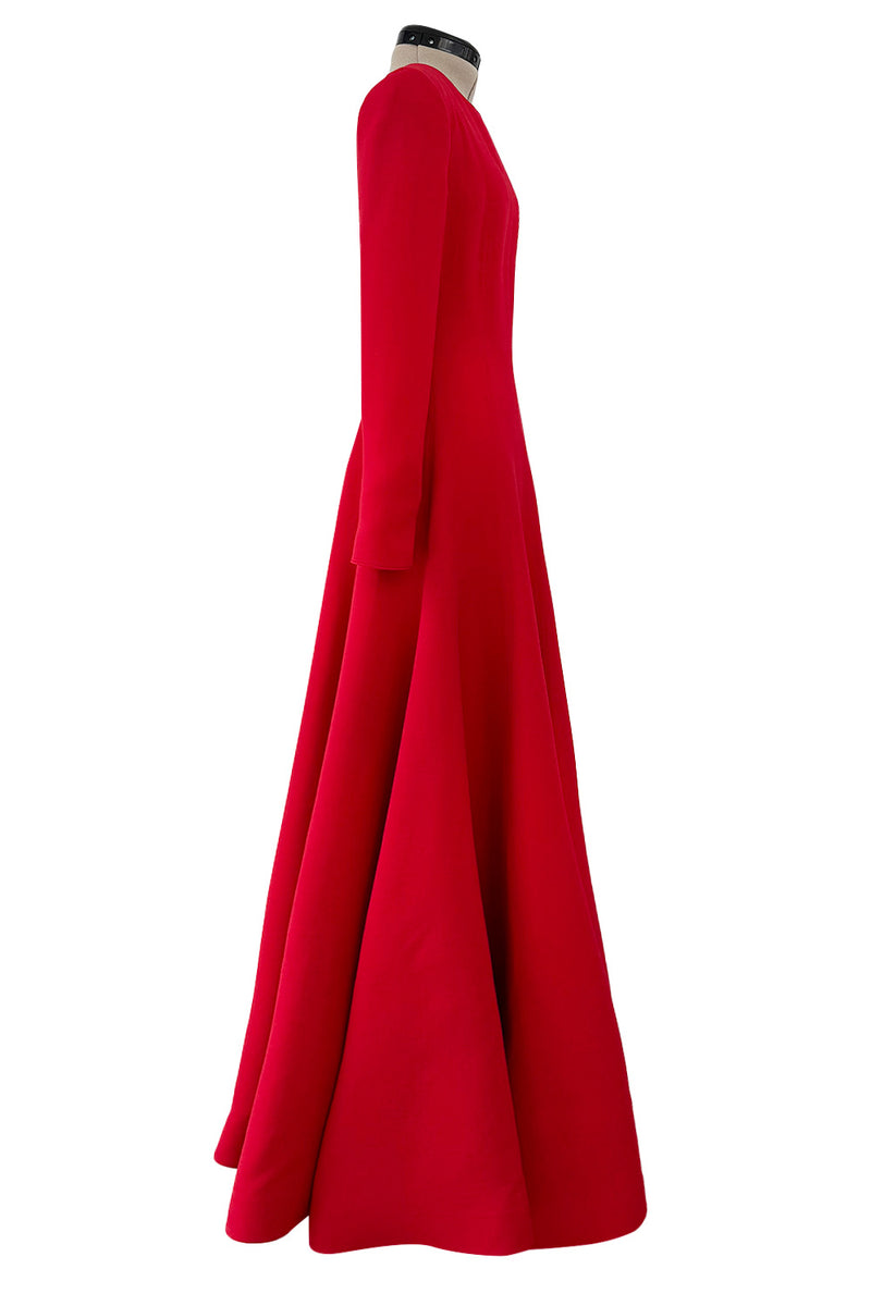 Elegant 2018 Valentino by Pierpaolo Piccioli Minimalist Red Wool & Silk Dress