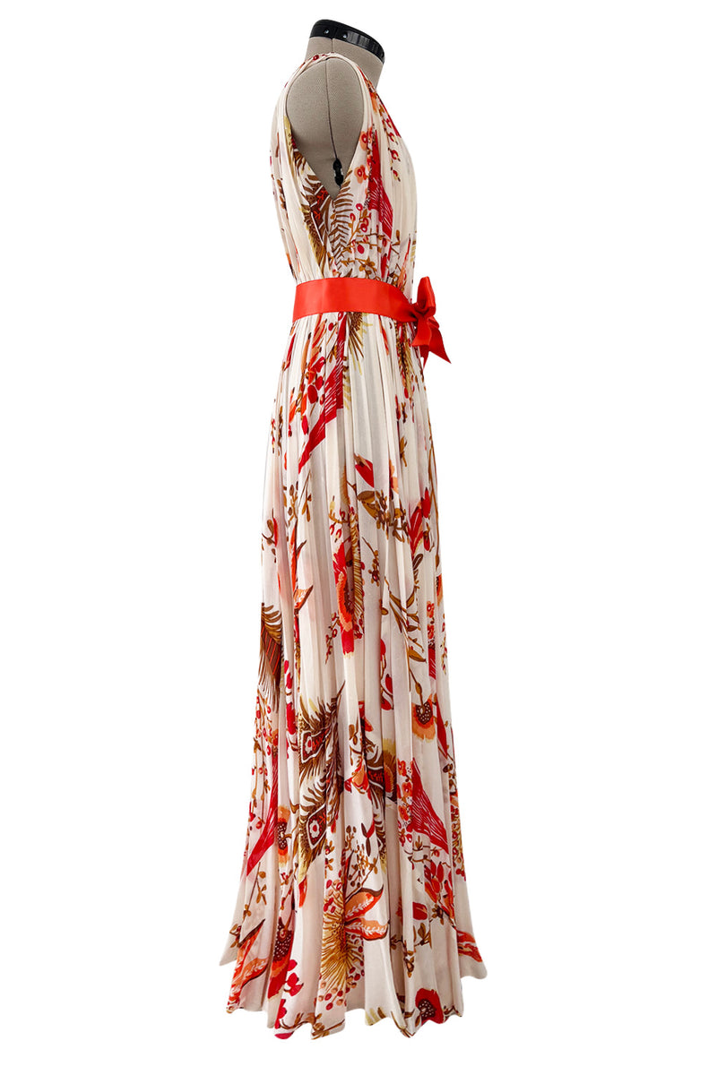 Prettiest 1980s Bill Blass Pleated Silk Chiffon Dress w Coral Flower & Fern Print