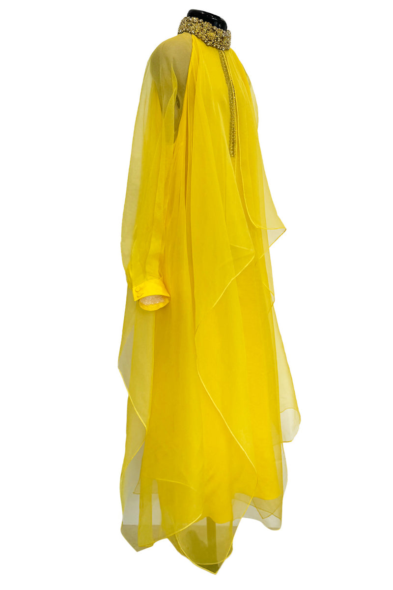 Prettiest Pre-Fall 2020 Gucci by Alessandro Michele Yellow Silk Dress Caftan w Jewel Collar & Front