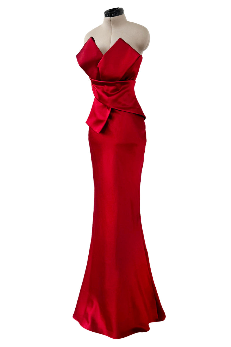 Gorgeous 2015 Alexander McQueen by Sarah Burton Strapless Red Silk Bow Dress