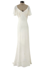 Pretty 2000s Blumarine Sposa Ivory Cape Sleeve Wedding Dress w Train & Emrpoidery