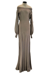 Gorgeous Fall 2004 Alexander McQueen  'Pantheon Ad Lecum' Runway Off Shoulder Knit Dress