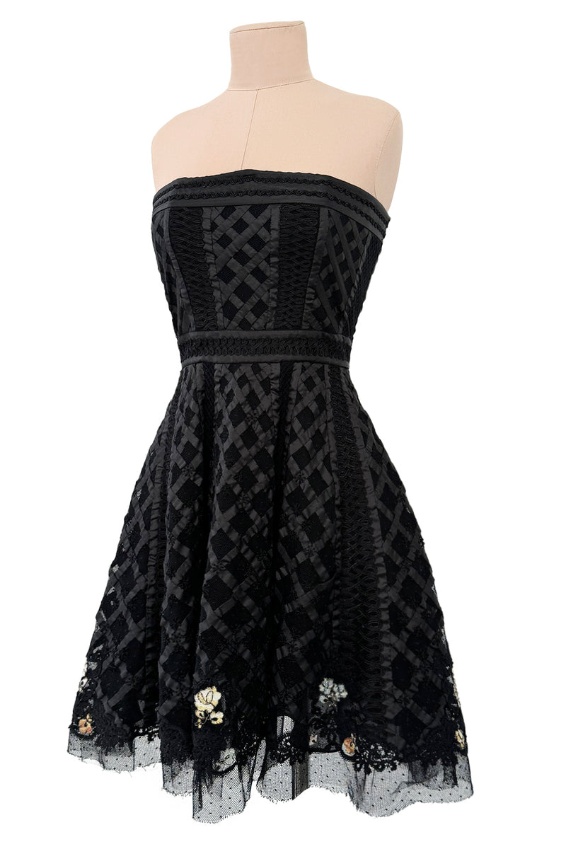 Prettiest 2010s Christian Dior Strapless Dress w Embroidered Flowers & Ribbon