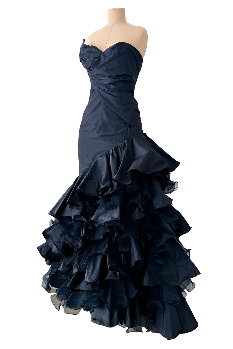 Resort 2011 Oscar de la Renta Runway Deep Blue Strapless Silk Dress w Elaborate Ruffled Skirt