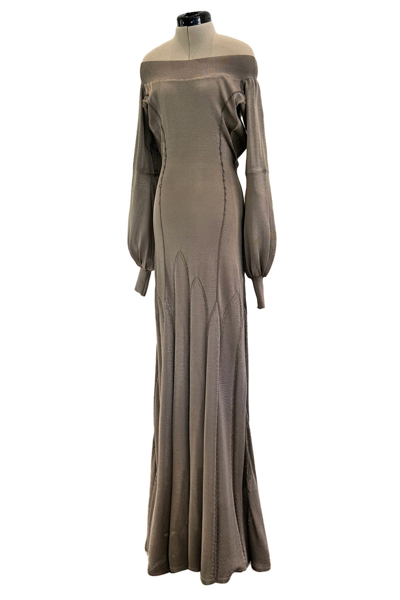 Gorgeous Fall 2004 Alexander McQueen  'Pantheon Ad Lecum' Runway Off Shoulder Knit Dress