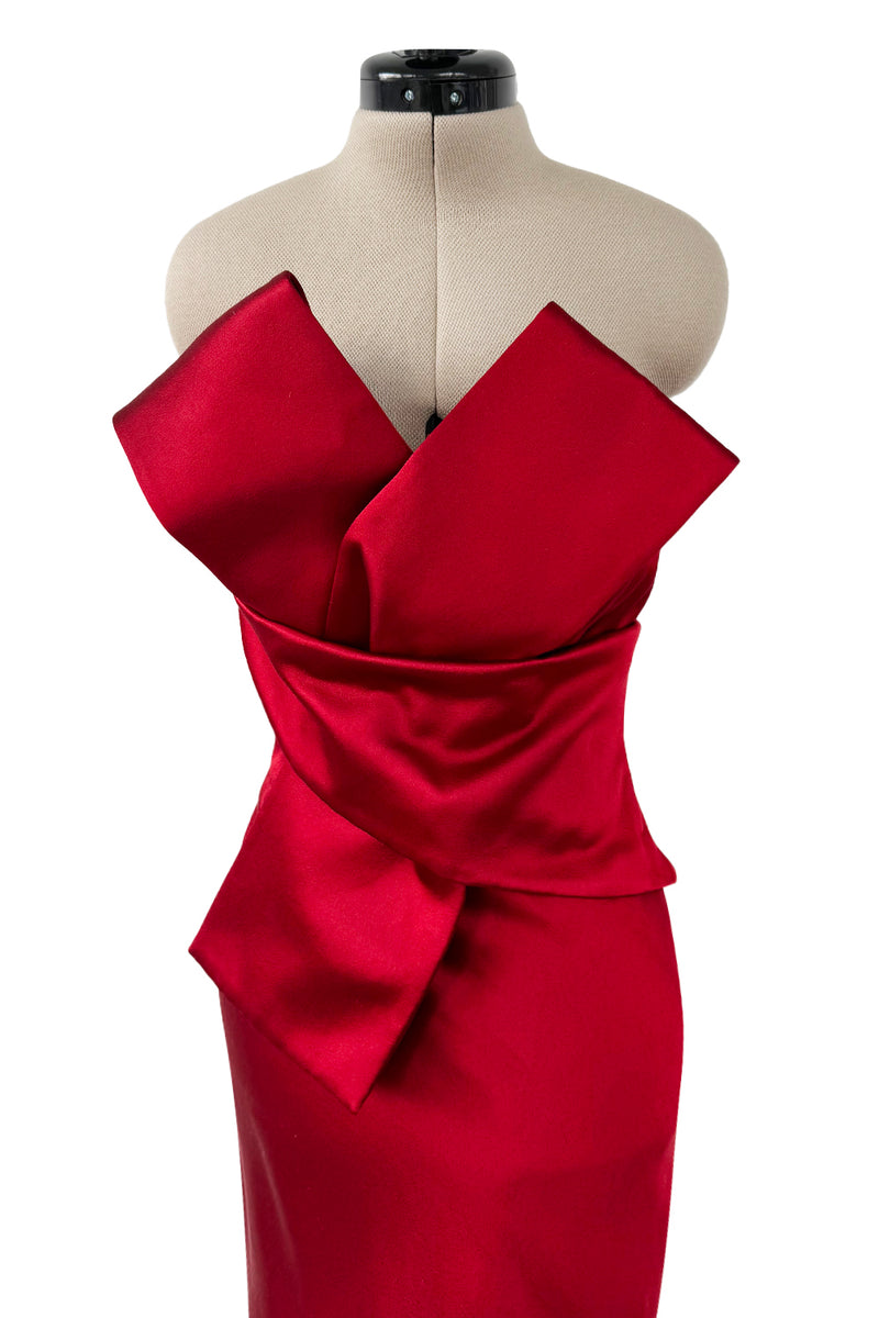 Gorgeous 2015 Alexander McQueen by Sarah Burton Strapless Red Silk Bow Dress