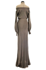 Gorgeous Fall 2004 Alexander McQueen  'Pantheon Ad Lecum' Runway Off Shoulder Knit Dress