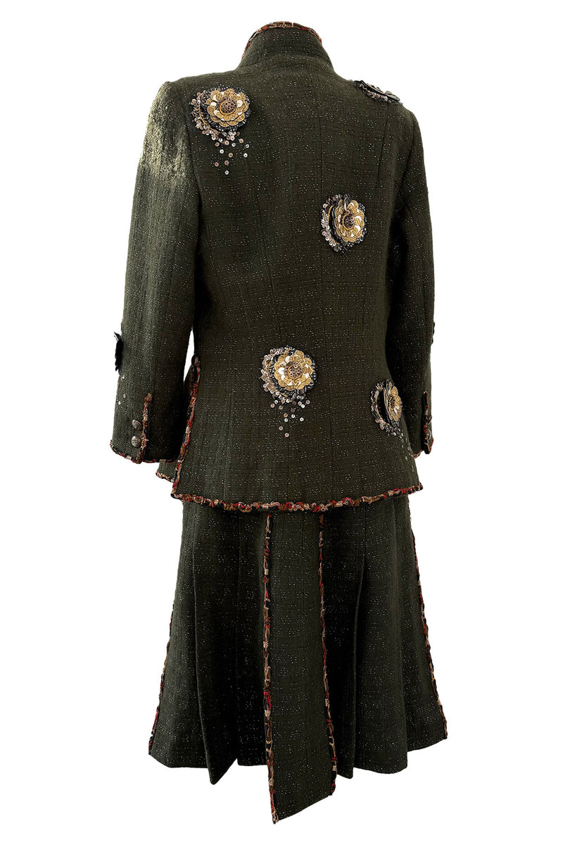 Pre-Fall 2010 Chanel by Karl Lagerfeld Metier D'art Deep Green Suit w Applique