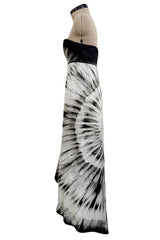 Fabulous 2007 Alexander McQueen Strapless Silk Black & Grey Tone Feather Print Dress