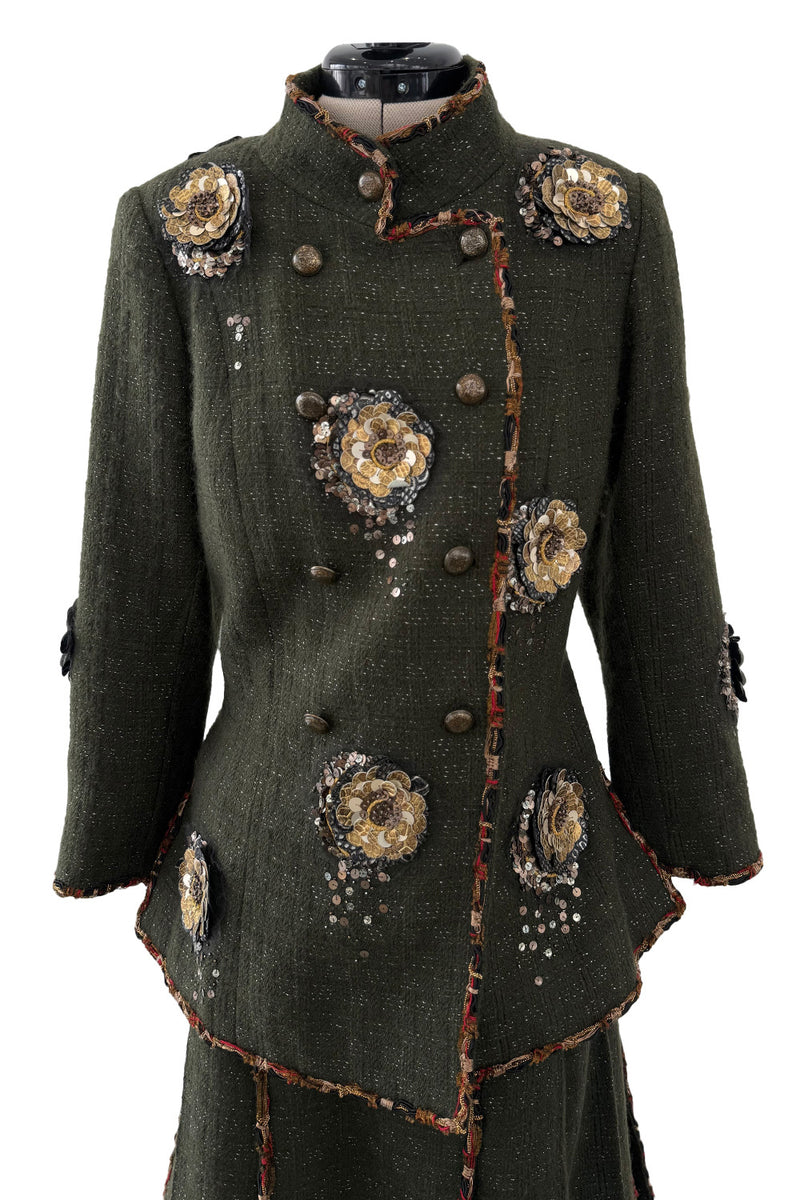 Pre-Fall 2010 Chanel by Karl Lagerfeld Metier D'art Deep Green Suit w Applique