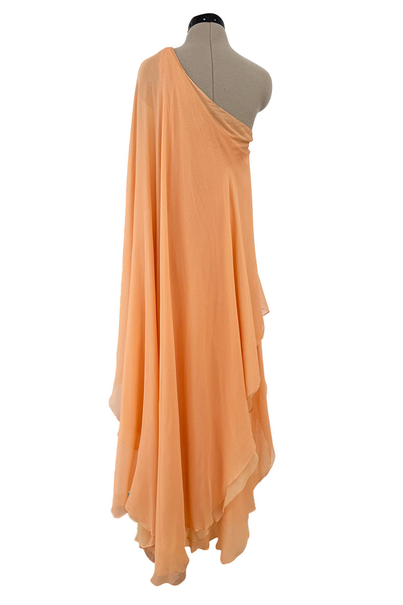 c. Resort 1976 Halston Couture Pastel Peach Silk Chiffon One Shoulder Spiral Dress