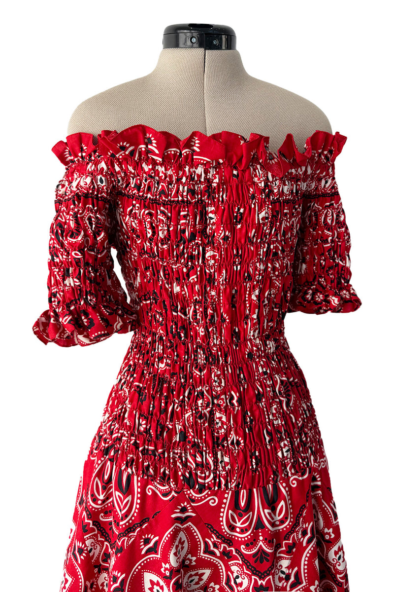 Amazing 1971 Oscar de la Renta Bandana Handkerchief Dress w Elastic Off Shoulder Bodice