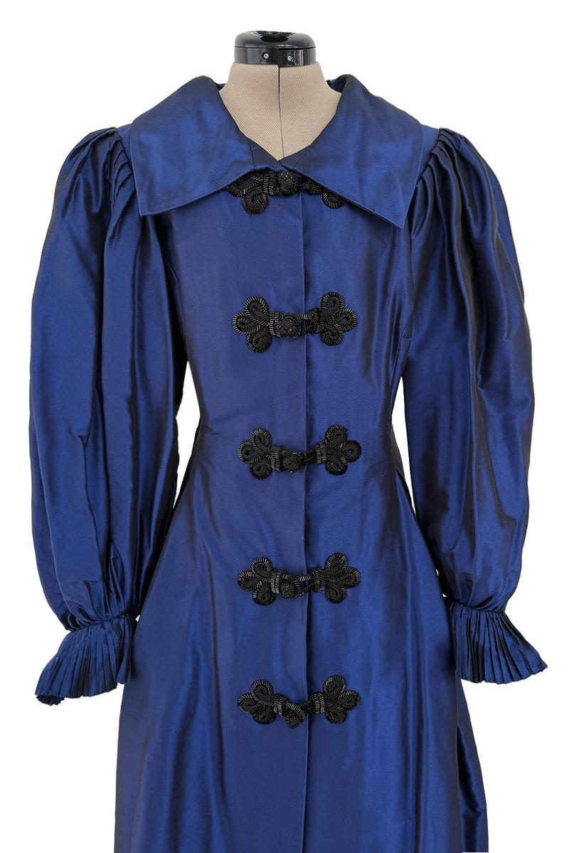 1980s Oscar de la Renta Iridescent Silk Taffeta Blue Coat or Dress w beaded Frog Knots