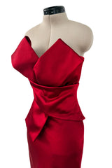 Gorgeous 2015 Alexander McQueen by Sarah Burton Strapless Red Silk Bow Dress