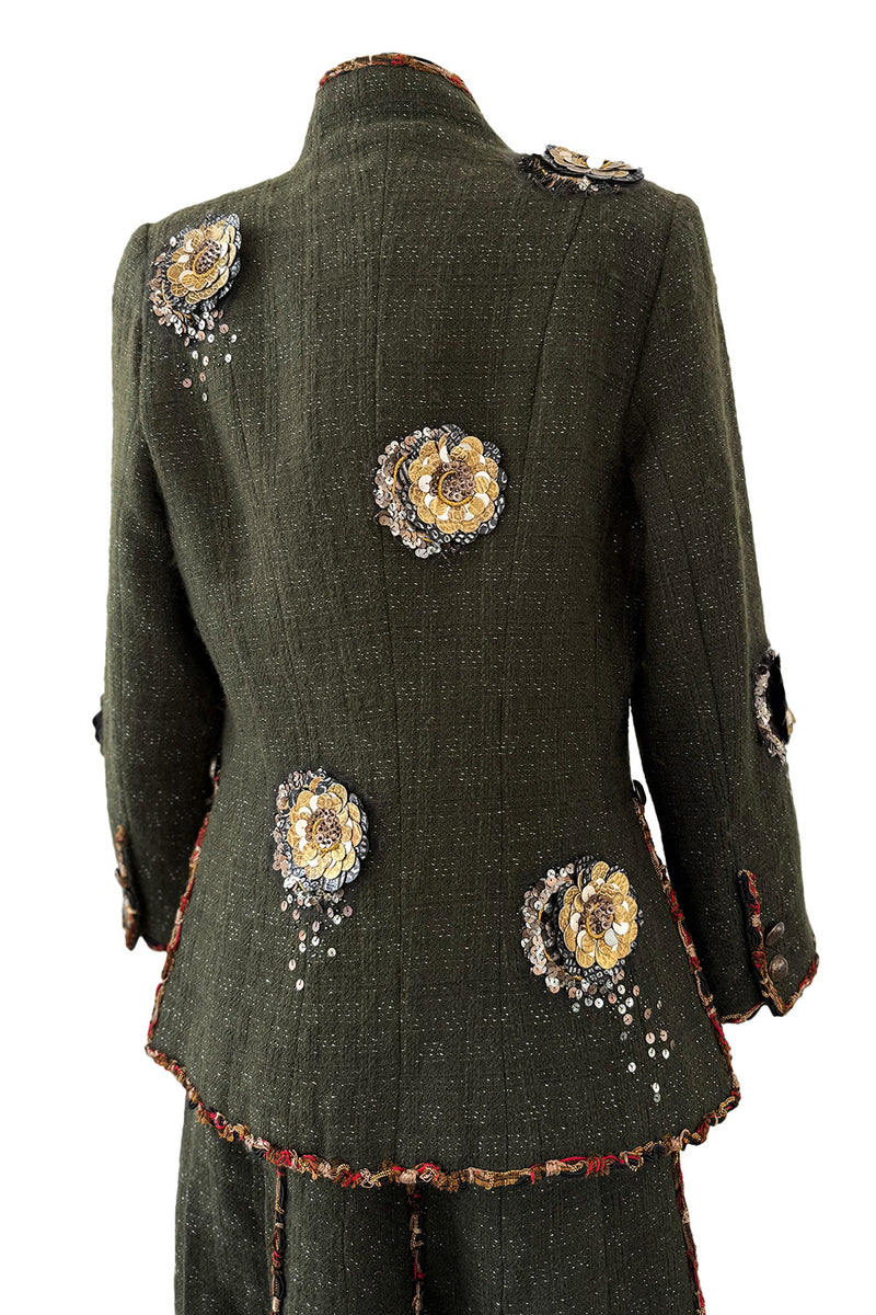 Pre-Fall 2010 Chanel by Karl Lagerfeld Metier D'art Deep Green Suit w Applique