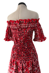 Amazing 1971 Oscar de la Renta Bandana Handkerchief Dress w Elastic Off Shoulder Bodice