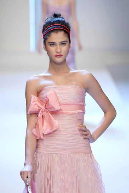 Spring 2007 Valentino Runway Look 57 Runway Pale Pink Silk Chiffon Ruffle Dress