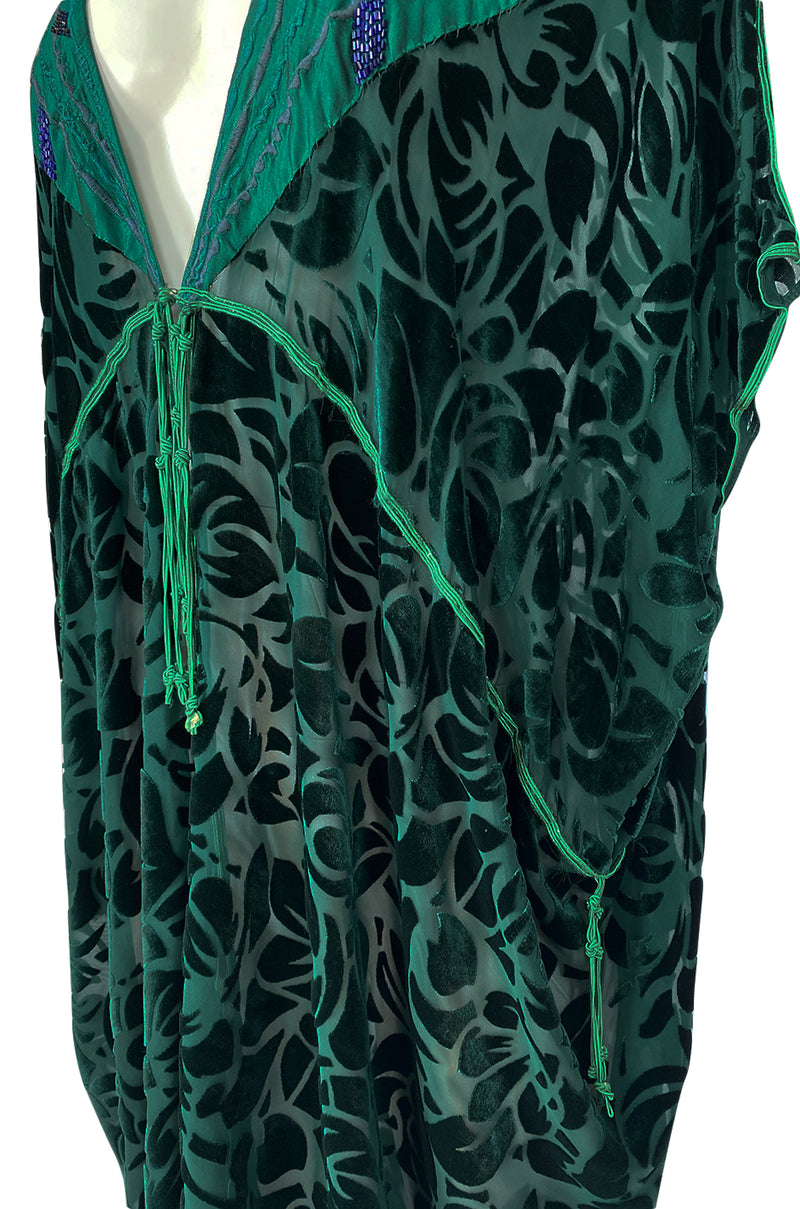 Rare 1977 Thea Porter Couture Green Fused Velvet Open Front Abaya Caftan