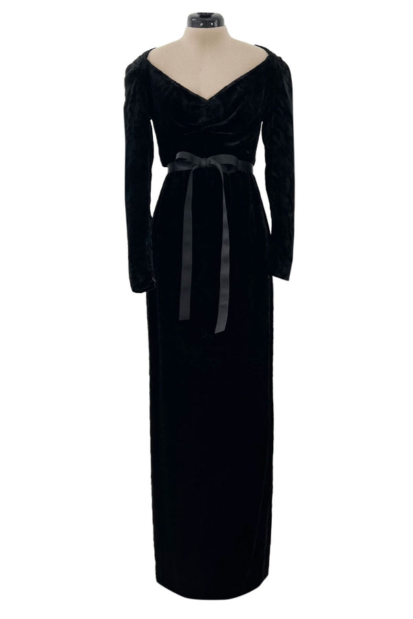 Documented Fall 1984 Christian Dior by Marc Bohan Runway Haute Couture Black Textured Velvet Dress