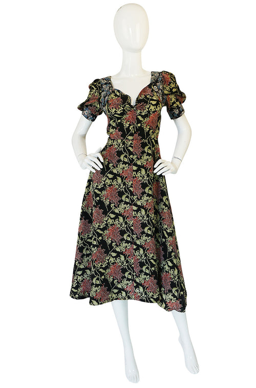 1970s Pretty Jeff Banks Printed Floral Swing Dress