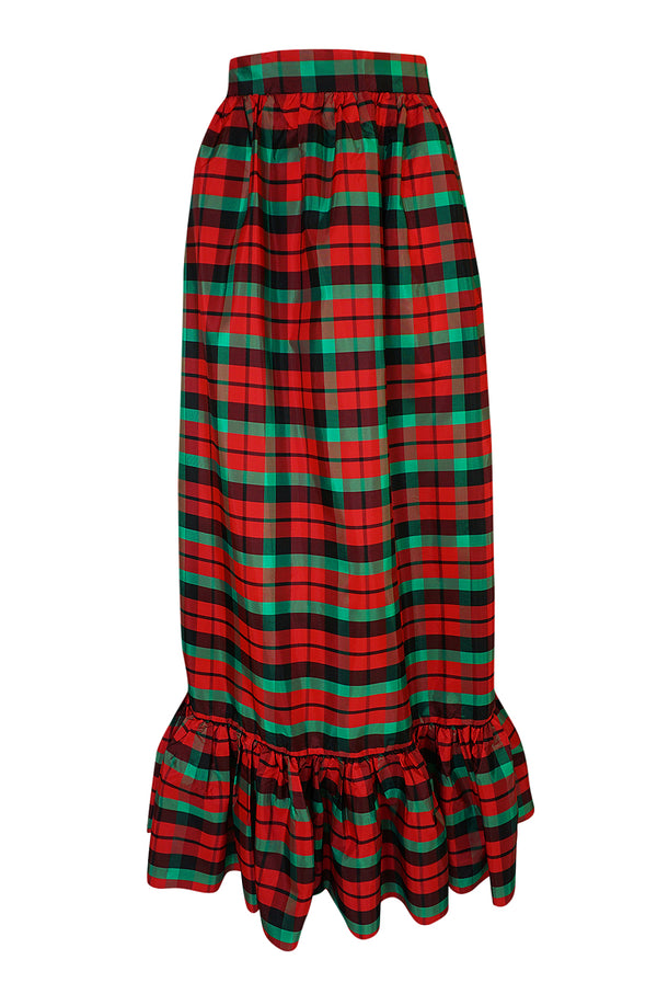 1960s Unlabelled Red & Green Plaid Silk Taffeta Ruffle Skirt