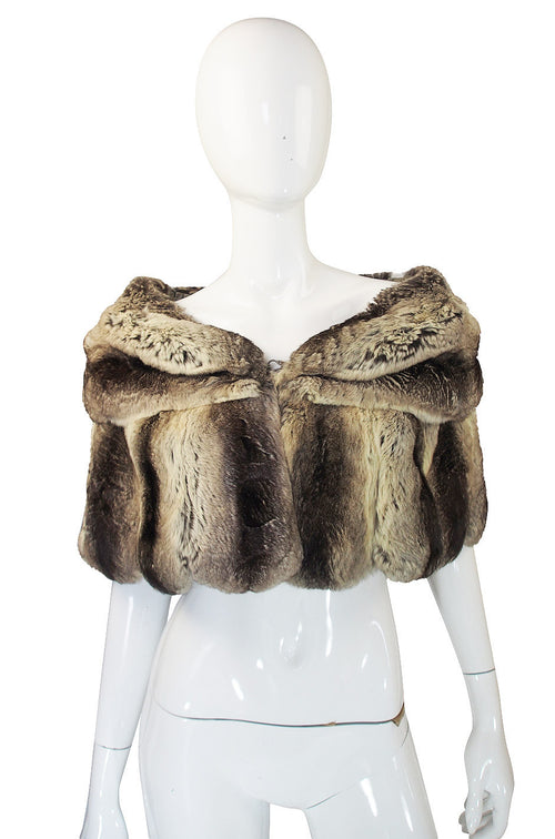 1950s Rare Scalloped Edge Chinchilla Cape