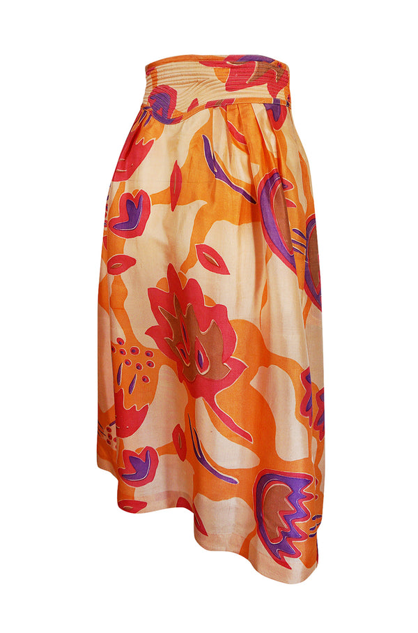 1970s Bill Tice Printed Oversized Floral Tissue Silk Peach Skirt