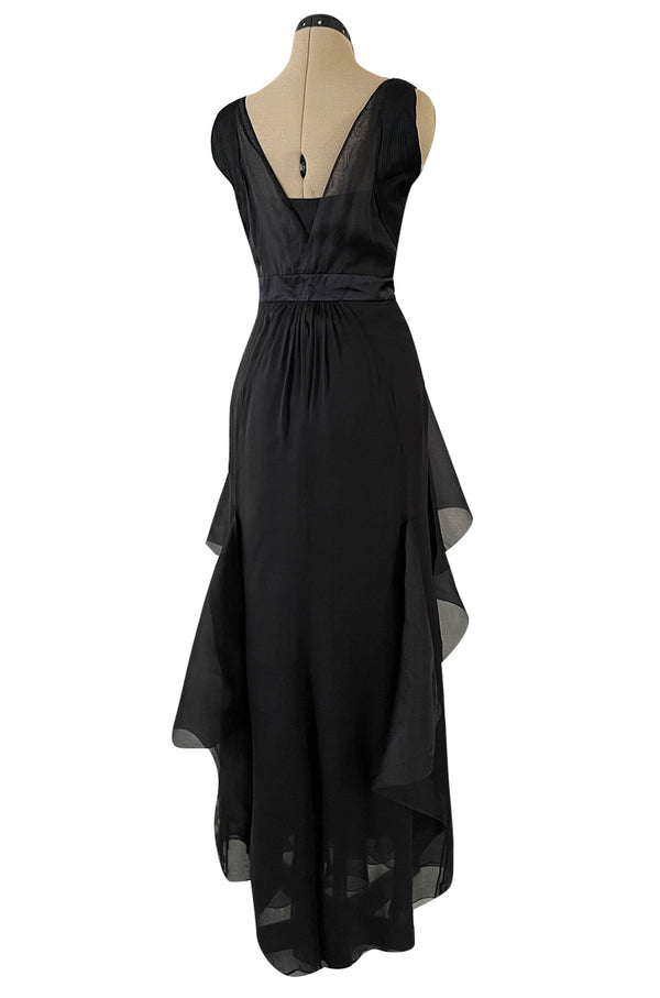 Resort 2009 Valentino Runway Black Silk Chiffon & Organza Dress w Black Ring Paillette Detail