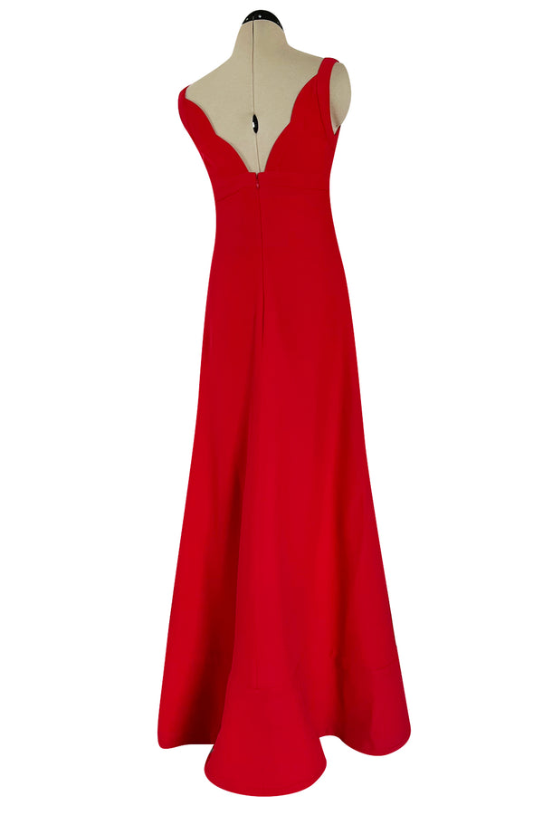 Fabulous Fall 2012 Valentino Red Silk Crepe Jersey Dress w Deep Scalloped Front Plunge