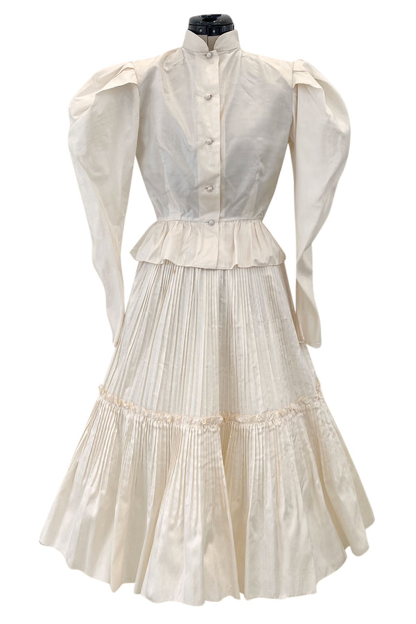 Beautiful 2001 Richard Tyler Ivory Silk Chiffon Corset Dress w Gathere –  Shrimpton Couture