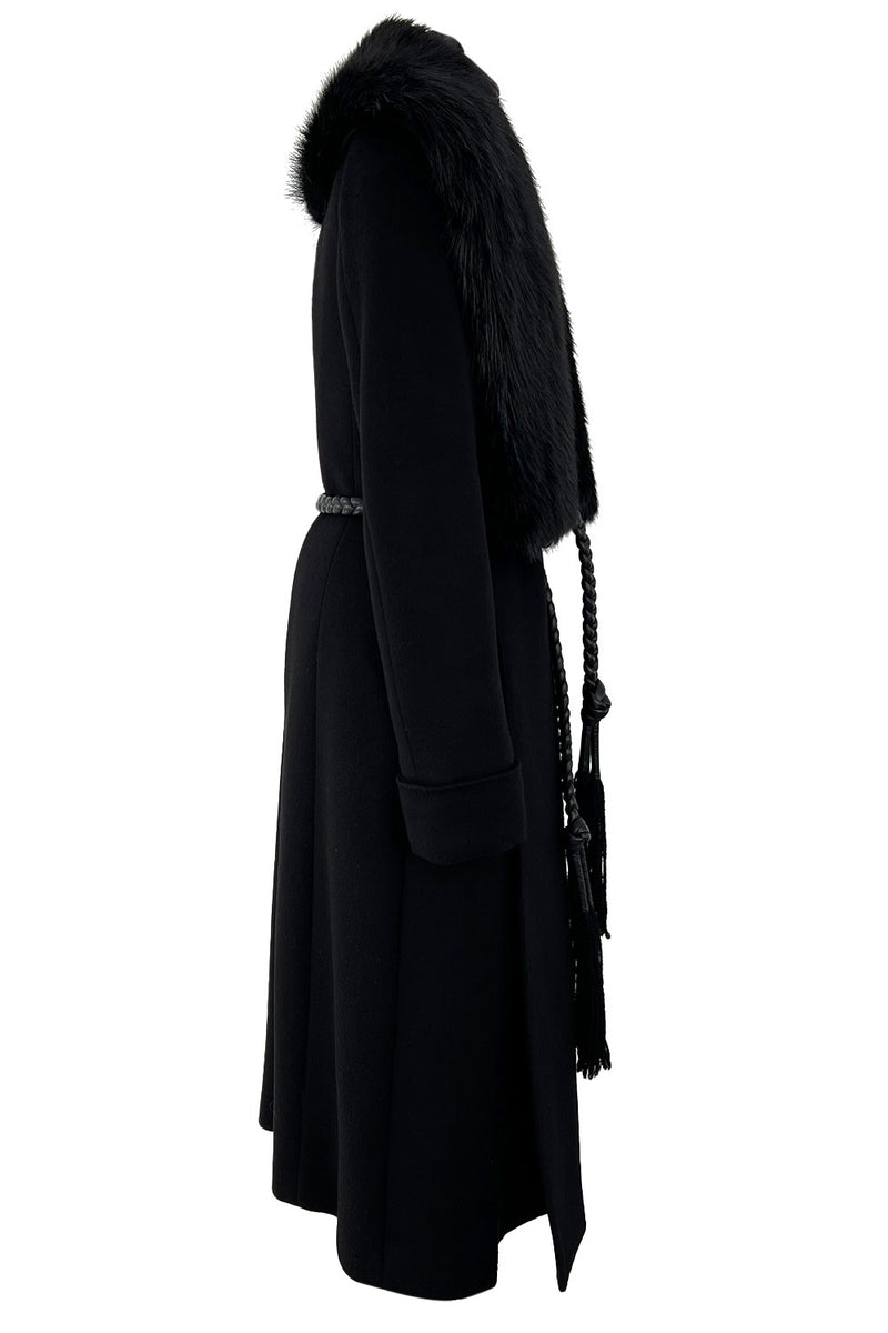 Incredible Fall 2006 Alexander McQueen Black Cashmere Coat w Detachable Fur Collar