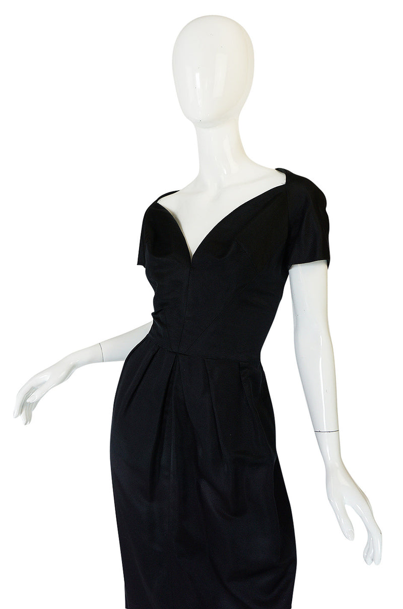 1950s Luis Estevez Black Silk Front Plunge Dress – Shrimpton Couture