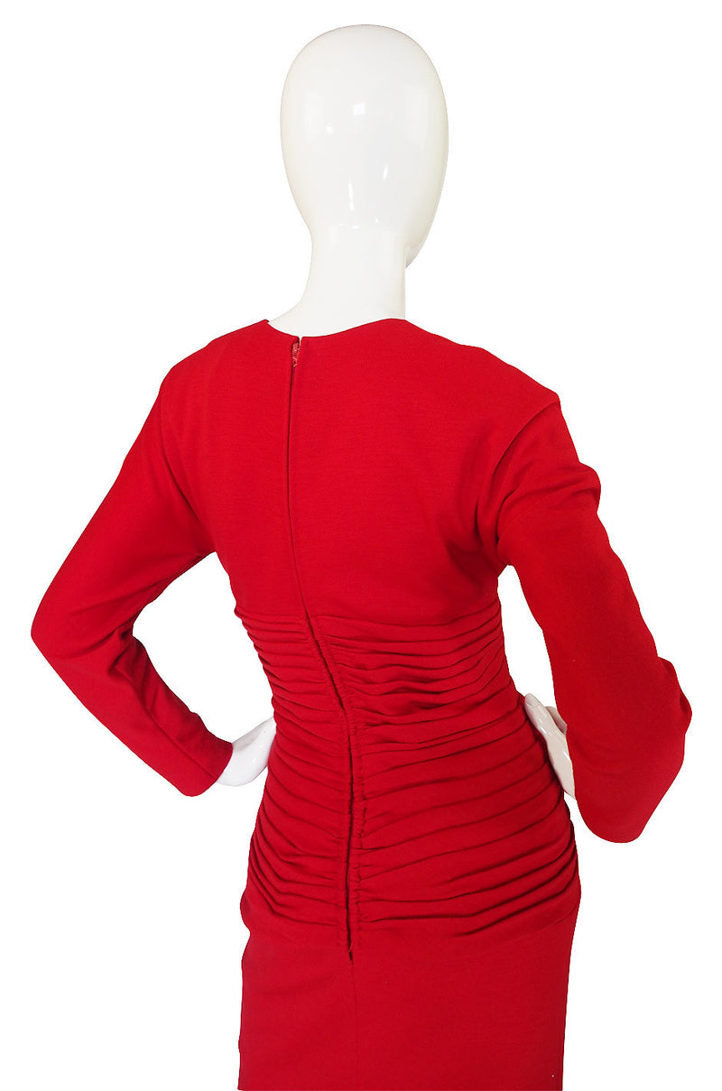 Carolyne Roehm Couture Red Fitted Dress – 1980s Shrimpton