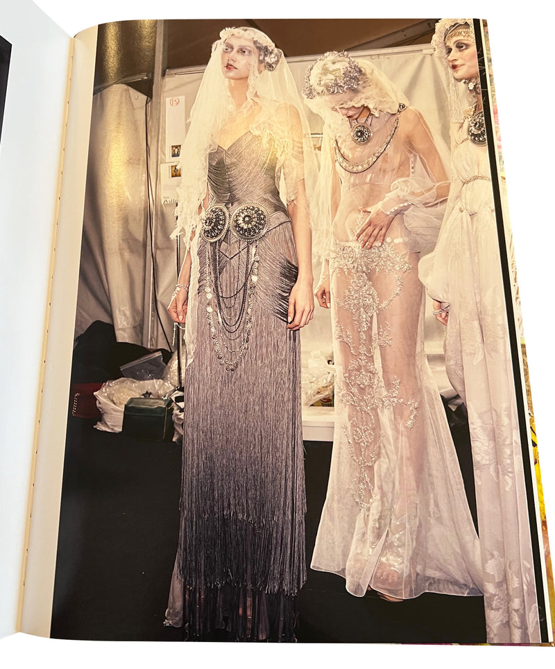 Iconic Moments in Fashion: John Galliano fw 2009 – Novella