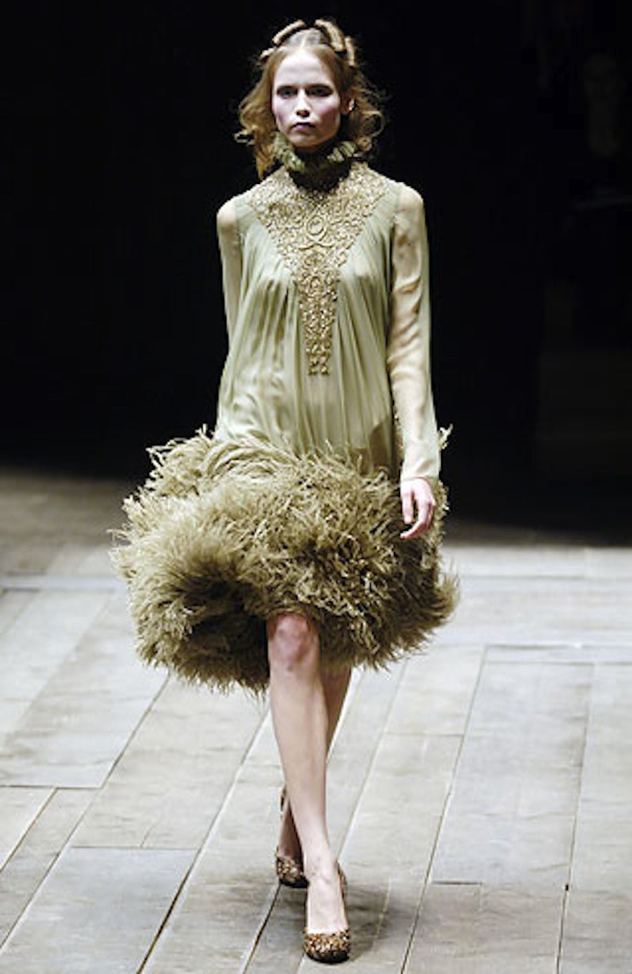 Mcqueen feather dress hotsell